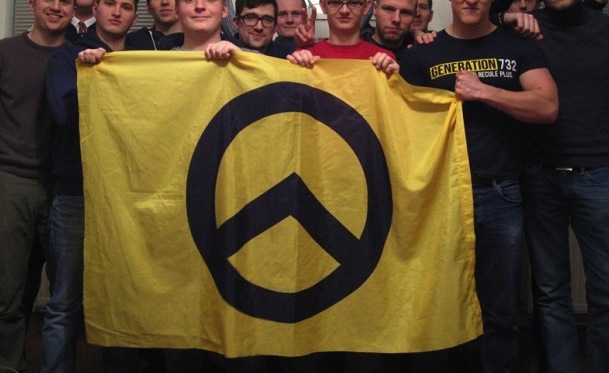 VR_13_3_p5_Identitaer_group_web-620x465