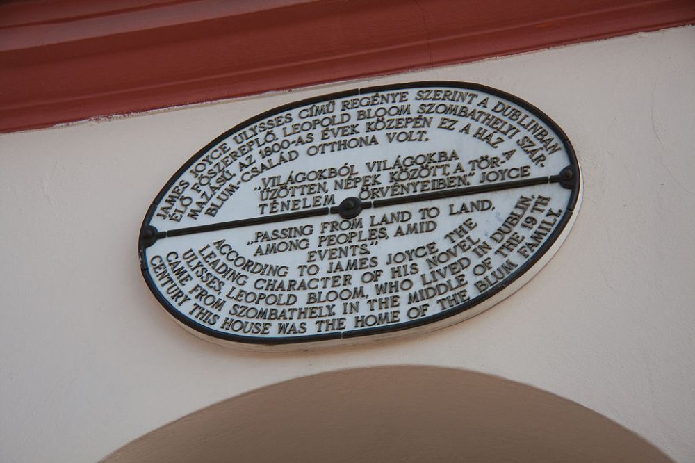 1024px-Leopold_Bloom_plaque